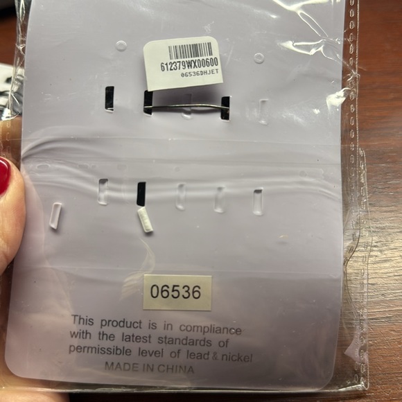 Black Butterfly Pin - Picture 3 of 3